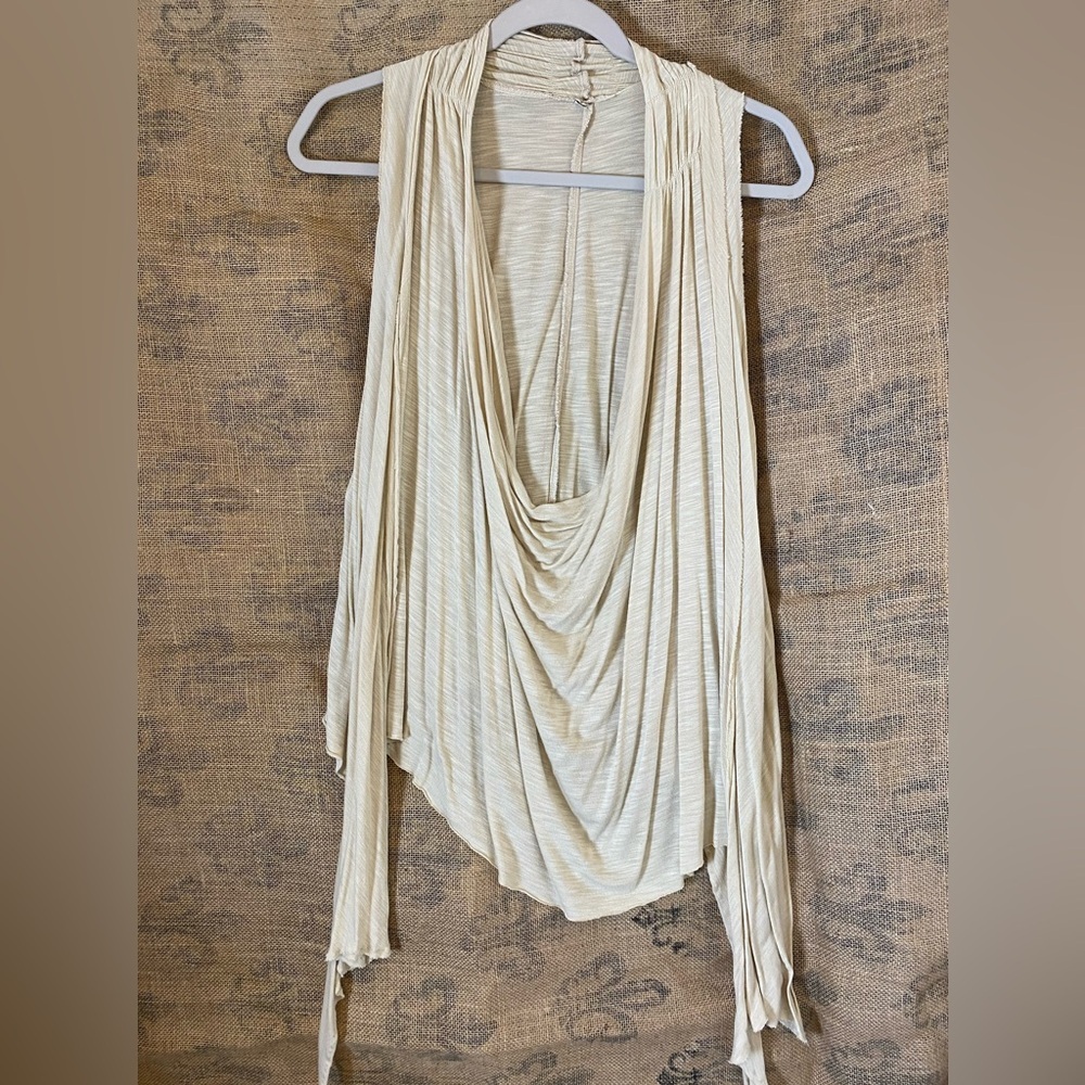 Elan wrap top (white) - Picture 7 of 7